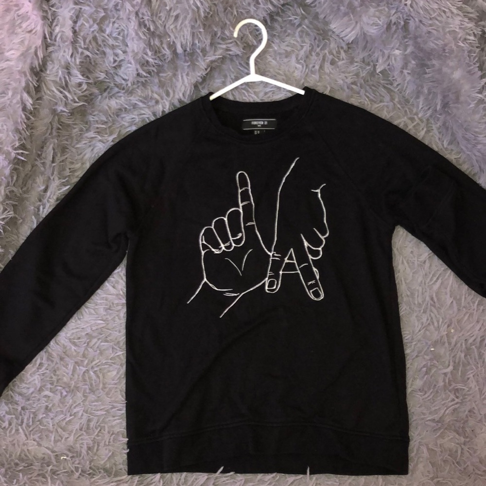 Forever 21 men’s graphic crew